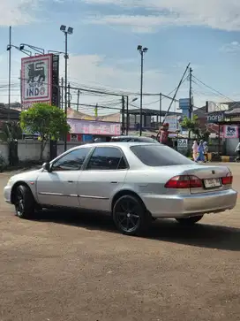 Honda Accord 2003 Bensin