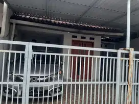TERMURAH di Antapani.Rumah 2 LANTAI 2 CARPORT nego sampai Deal dijual