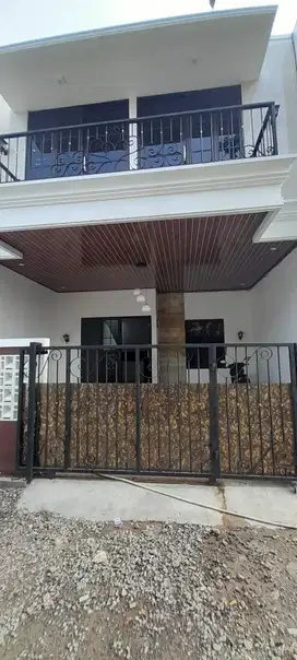 Rumah Indent  Konsep minimalis clusik erofa  jakarta timur pasar rebo