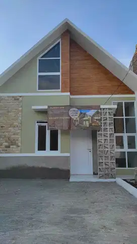 Dijual dalam Komplek Bumi Parahyangan Lokasi Strategis di kota Bandung