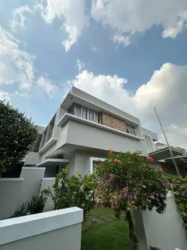 Dijual Rumah Mewah Murah Siap Huni Di Boulevard Kota Wisata Cibubur