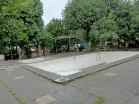 Jual 1 Komplek Perumahan ada kolam renang  di Kreo Tanggerang Kota