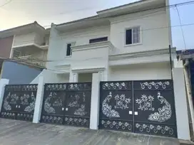 Rumah dijual di Villa Melati Mas Serpong BSD Siap Huni