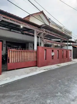 UPDATE TURUN HARGA   DI JUAL RUMAH KOST DI JL. BENDA KEBAYORAN BARU J