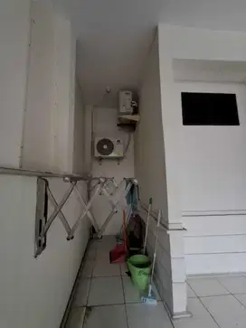 Disewakan Rumah Sektor 1 A  Gading Serpong Lokasi Strategis
