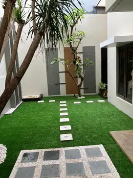 RUMAH di RAFFLES HILLS, RAPIH dengan Taman Belakang