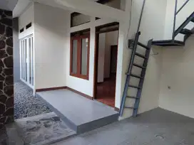 Dekat Lotte Mart: Jual Rumah Termurah Maguwoharjo Depok Sleman,SHM IMB