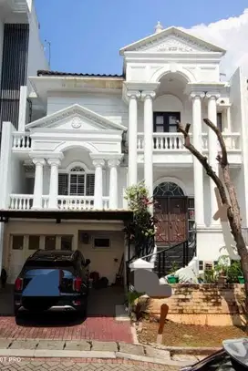 Kawasan Premium PIK 1 Cluster Rome Pantai Indah Kapuk Jakarta Utara