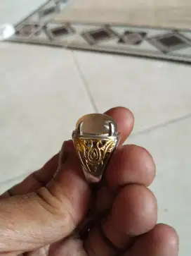 Batu akik anggur