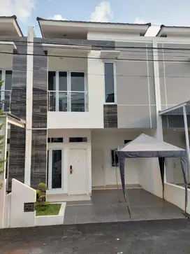 Rumah baru dan murah dekat kantor bea cukai Jakarta Timur