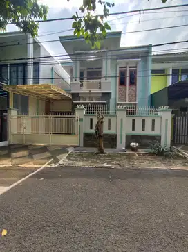 Disewakan rumah 2 LT.di Jagakarsa Jakarta Selatan