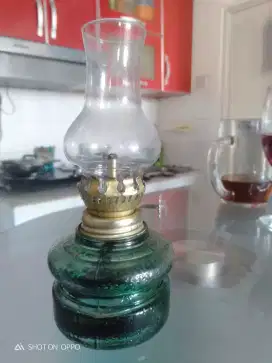 Lampu minyak jadul