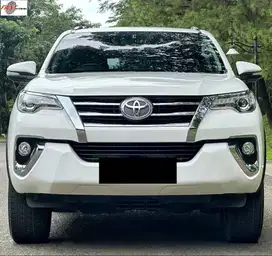 TOYOTA FORTUNER SRZ 2016 2.7 AT VERY LOW KM.45RB & PAJAK PANJANG #F4ST
