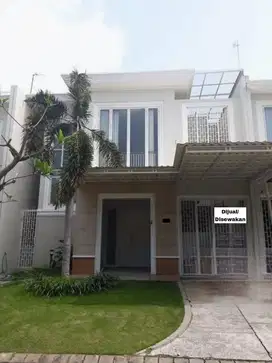 Dijual Rumah 2 lantai Long beach Pakuwon City Full Furnished.