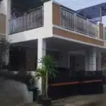 Rumah dengan Pool  Di Sakura Regency 3 Bekasi Timur