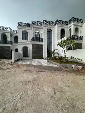 JUAL MURAH RUMAH LUX DI AREA EXCLUSIVE CIMANGGIS DEKAT TOL CIBUBUR