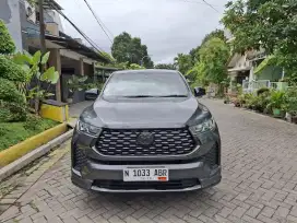 Toyota Innova Zenix 2.0 V Automatic 2022