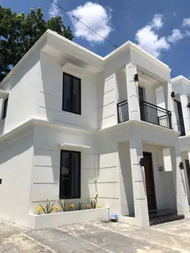 Rumah 2 Lantai Strategis Dekat Kampus UMY Harga Murah