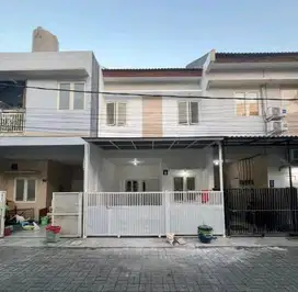 Dekat UK Petra‼️ Jual Rumah 2 Lantai Kutisari Utara