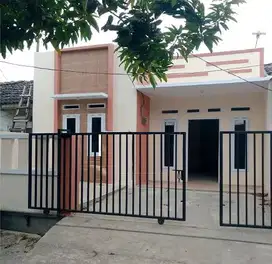 KESEMPATAN LANGKA! RUMAH DENGAN HARGA TERJANGKAU DI AREA FAVORIT