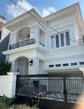 Dijual Rumah Baru 2 Lantai Mewah Tengah Kota Jl Erlangga Semarang