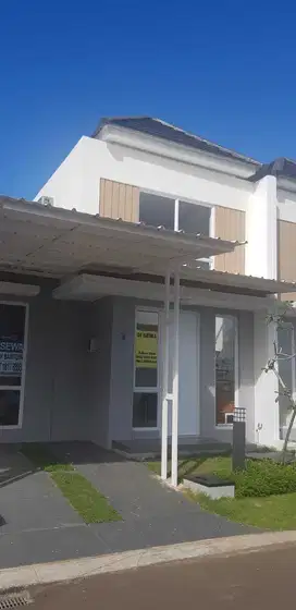 Sewa unit Kanopi Carport & Belakang  3KT, AC Paramount Petal Tangerang