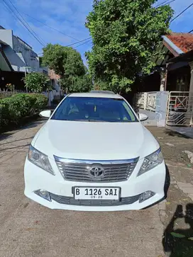 Toyota Camry V 2.5 2013 Ganteng Istimewahh