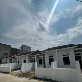 Rumah Baru 1 Lantai (10 menit dari Stasiun Kalideres)