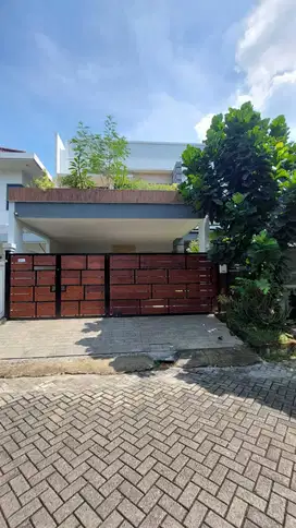 Dijual Rumah Tingkat Minimalis Modern Mega Kebon Jeruk