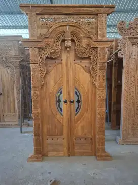 gapura pintu kaca grafis 150x260