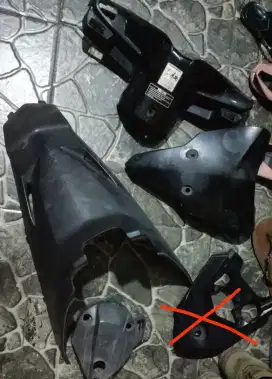 Asesoris Vario KZR 125