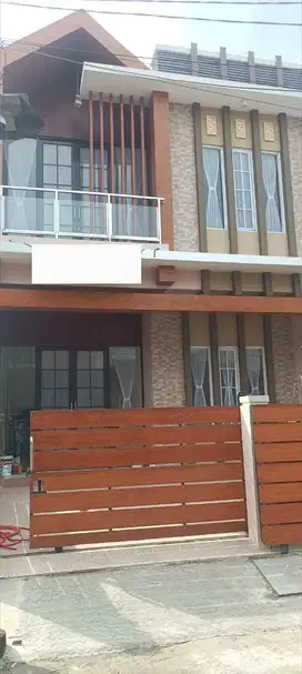Rumah Baru Bintara 2 Lantai