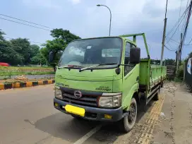 Hino Dutro 110LD 6 Roda Los Bak Long Chasis Tahun 2016