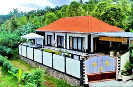 Villa Mewah 2KT di Lovina, View Laut & Kolam Pribadi