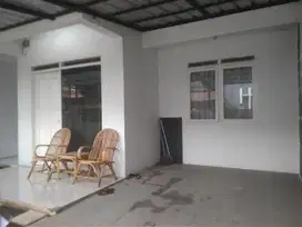 Dijual rumah terawat di CLUSTER Margacinta Ciwastra Buahbatu Bandung
