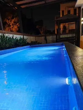 JUAL RUMAH HOEK & PRIVATE SWIMMING POOL Cluster The Lavender