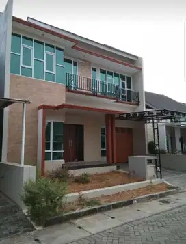 Disewakan Rumah Lokasi Perum graha Muria Kudus