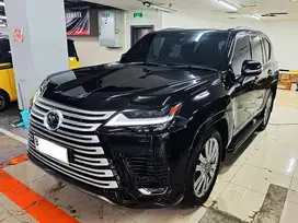 2022 Lexus LX600 VIP 4 Seater Garansi ATPM Km 22 rb B Ganjil Pjk 9/25
