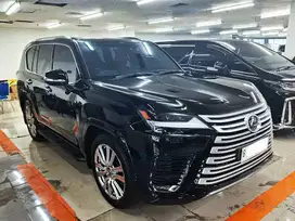2022 Lexus LX600 VIP 4 Seater Garansi ATPM Km 22 rb B Ganjil Pjk 9/25