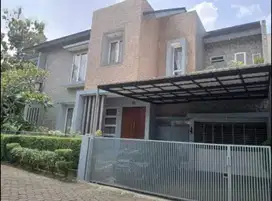 Dijual Rumah Bambu apus jaktim Siap huni hrga nego