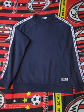 Crewneck Fila size M fit L