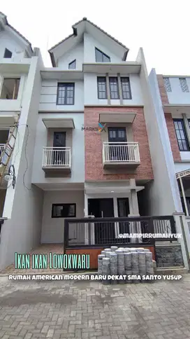 Rumah American modern dekat SMA Santo Yusup Blimbing Malang