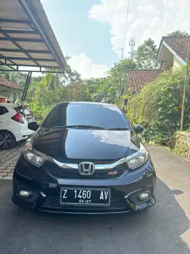 Jual mobil brio hitam th 2022