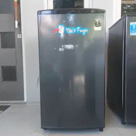 Freezer AQUA AQFS4 rak bekas