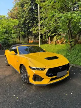 Seperti Baru ! Ford Mustang 5.0 GT Convertible 2024