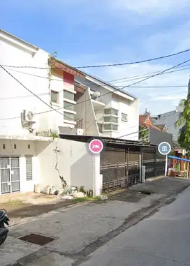 Rumah Poros Bau Mangga Raya 7x21 SHM Cocok Usaha dan Kantor