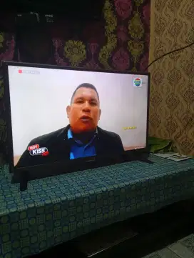 Jual tv led 32 in mrk lg. Udah siaran di gital.
