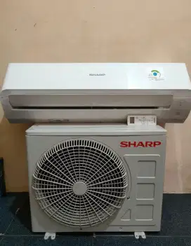 AC Sharp 1/2 PK freon R32 model terbaru unit super full orisinil