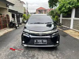 Toyota Grand Avanza Veloz 1.5 Manual 2021 Hitam
