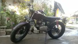 HONDA GL 100 THN 1982 MOTOR ANTIK